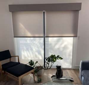 Рулонные жалюзи Somfy Screen Up 40, Wi-Fi, 0.5 м