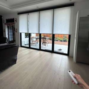 Электропривод (мотор) для рулонной шторы Somfy Sonesse 40 RTS, dimout, 0.4 м