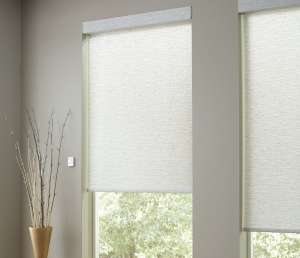 Рулонная штора Somfy Sonesse 40 WT, бежевый, blackout, 0.5 м